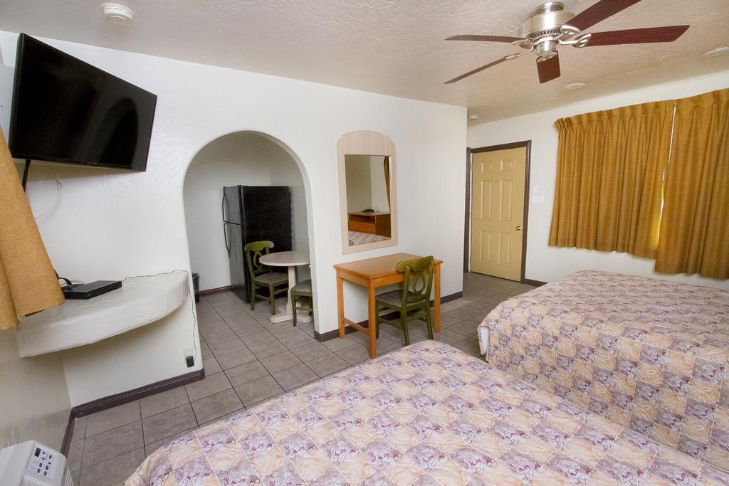 Mission Bell Motel Вентура Экстерьер фото